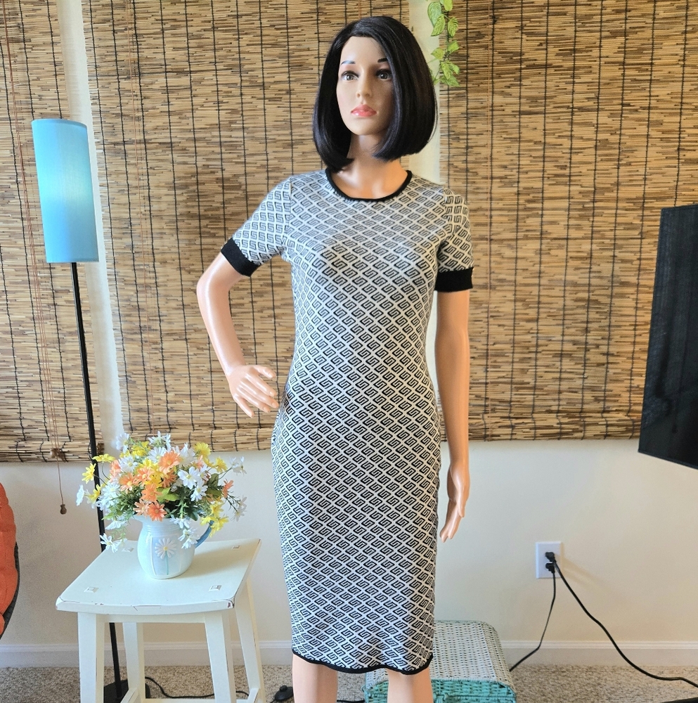 Say What Short Sleeve Sweater Dress Geometric